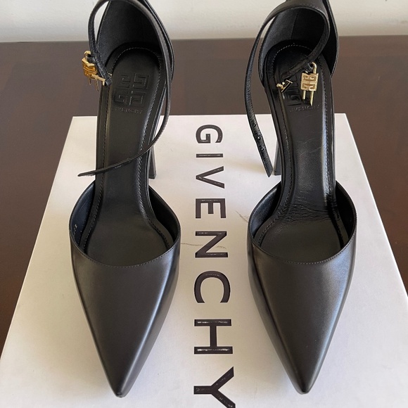 GIVENCHY size 8.5 (39.5) G-lock pointed Toe Platform Pump - Picture 1 of 9